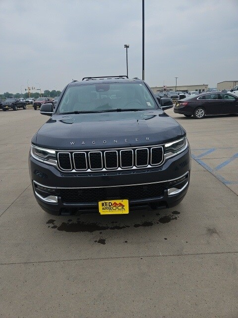 2024 Jeep Wagoneer L Base photo 3