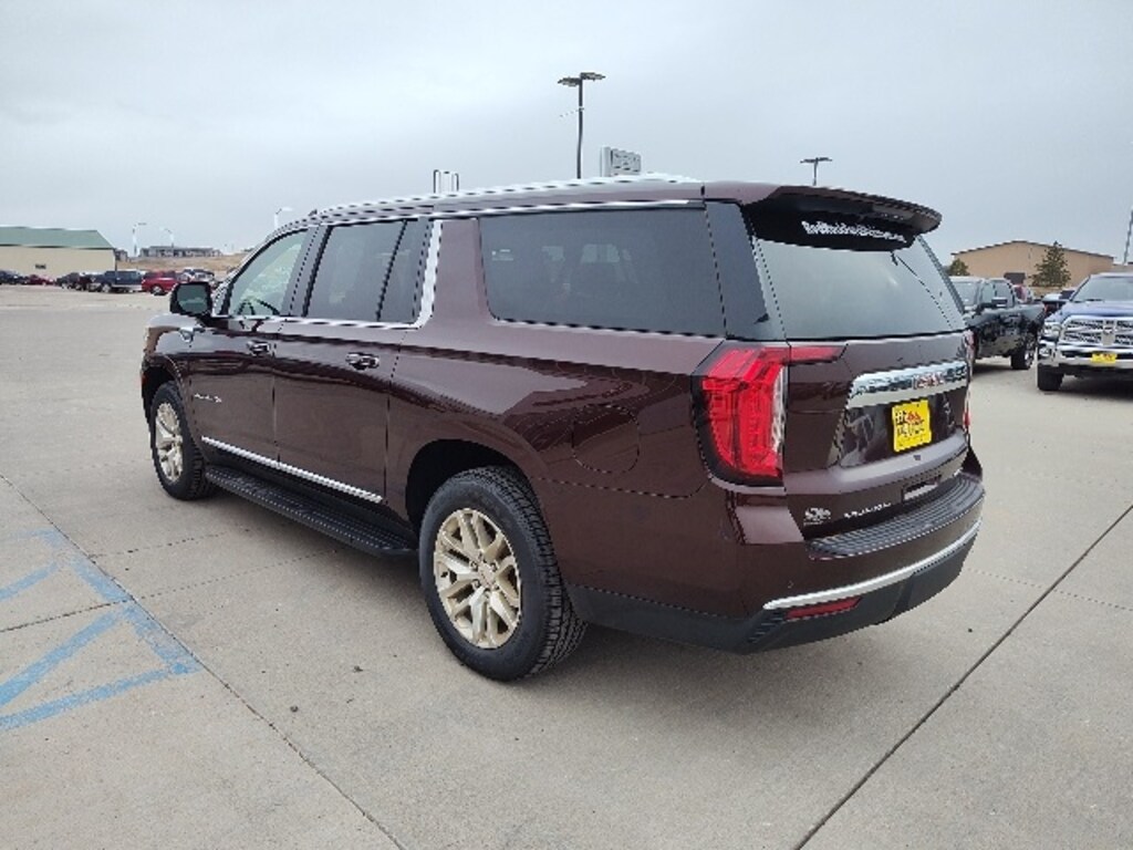 Used 2023 GMC Yukon XL SLT SUV