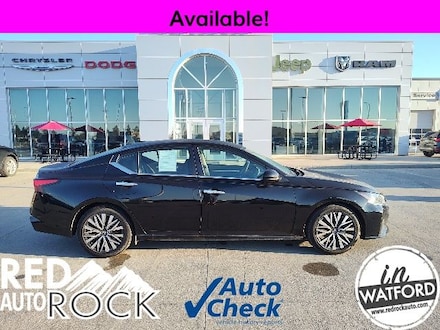 2023 Nissan Altima 2.5 SV Sedan