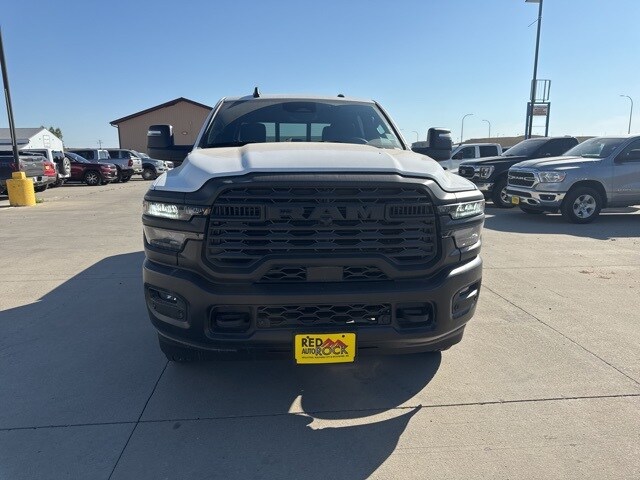 2025 Ram 2500 Tradesman photo 3