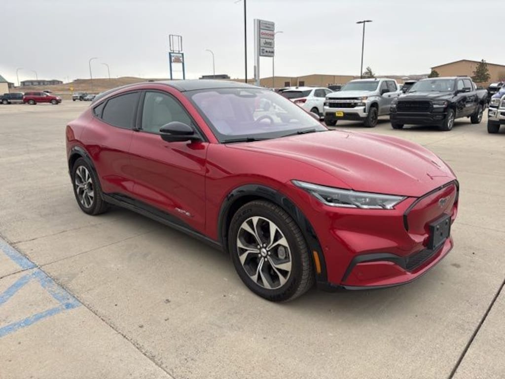 Used 2021 Ford Mustang Mach-E Premium SUV