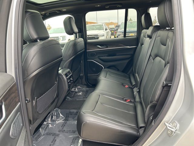 2026 Jeep Grand Cherokee Limited - Photo 18