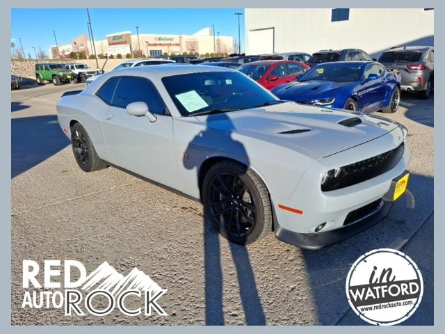 2021 Dodge Challenger R/T's photo