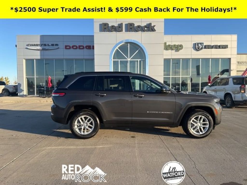 New 2025 Jeep Grand Cherokee LAREDO X 4X4 Sport Utility