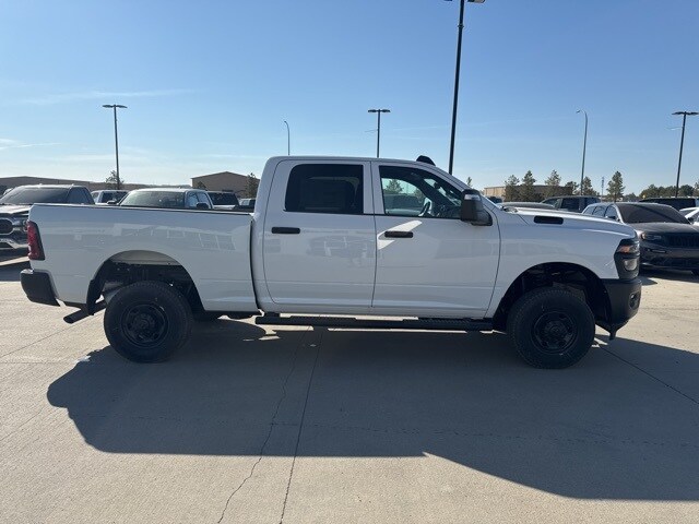 2025 Ram 2500 Tradesman photo 4