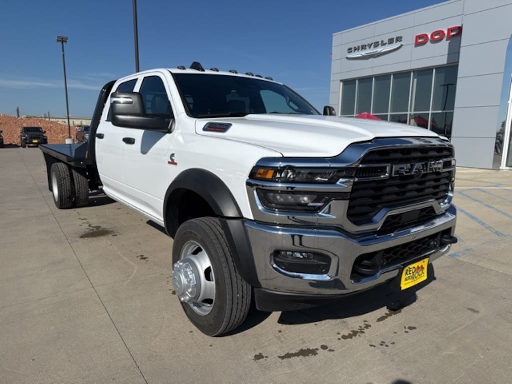 New 2025 Ram 5500 Chassis Cab 5500 TRADESMAN CHASSIS CREW CAB 4X4 84' CA Pickup