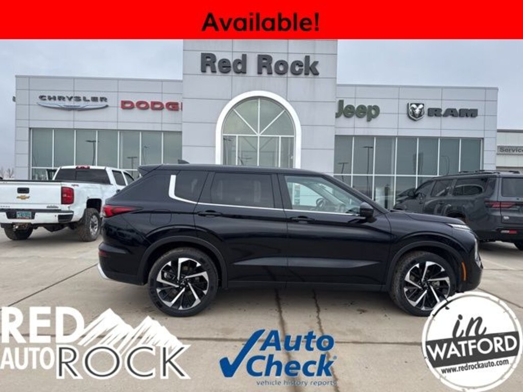 Used 2024 Mitsubishi Outlander SE SUV