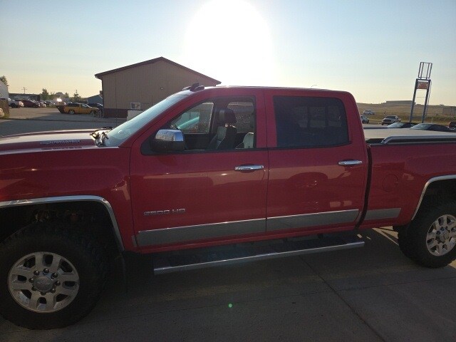 2015 Chevrolet Silverado 2500HD LTZ photo 2
