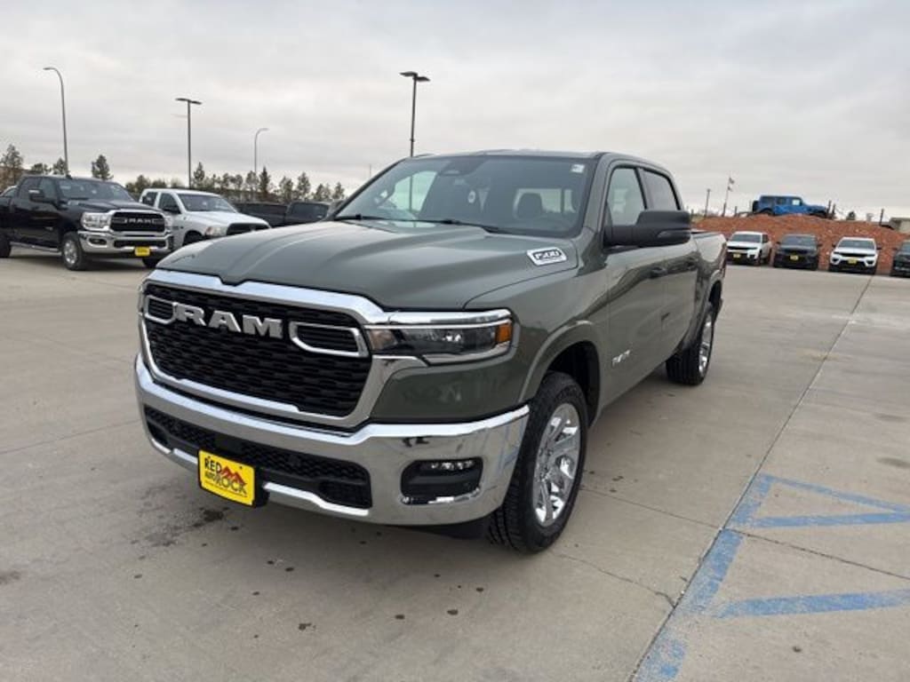 New 2026 Ram 1500 BIG HORN CREW CAB 4X4 5'7 BOX Pickup