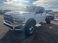 2026 Ram 5500 Chassis Cab TRADESMAN  CREW  4X4 60' CA Pickup