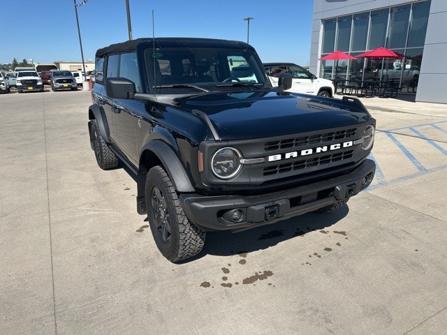 Used 2022 Ford Bronco 4-Door Black Diamond with VIN 1FMDE5BH4NLB35924 for sale in Watford City, ND