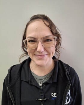 Staff member Hannah Adcock from ID_755a1f369d52