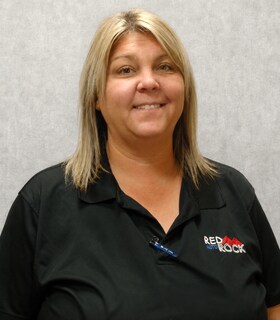 Staff member Nicolette Dunn from ID_755a1f369d52