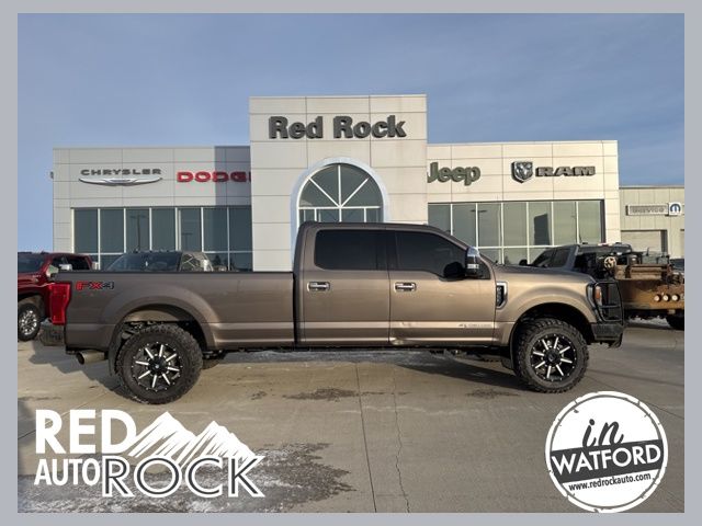 2020 Ford F-350 Super Duty XLT's photo