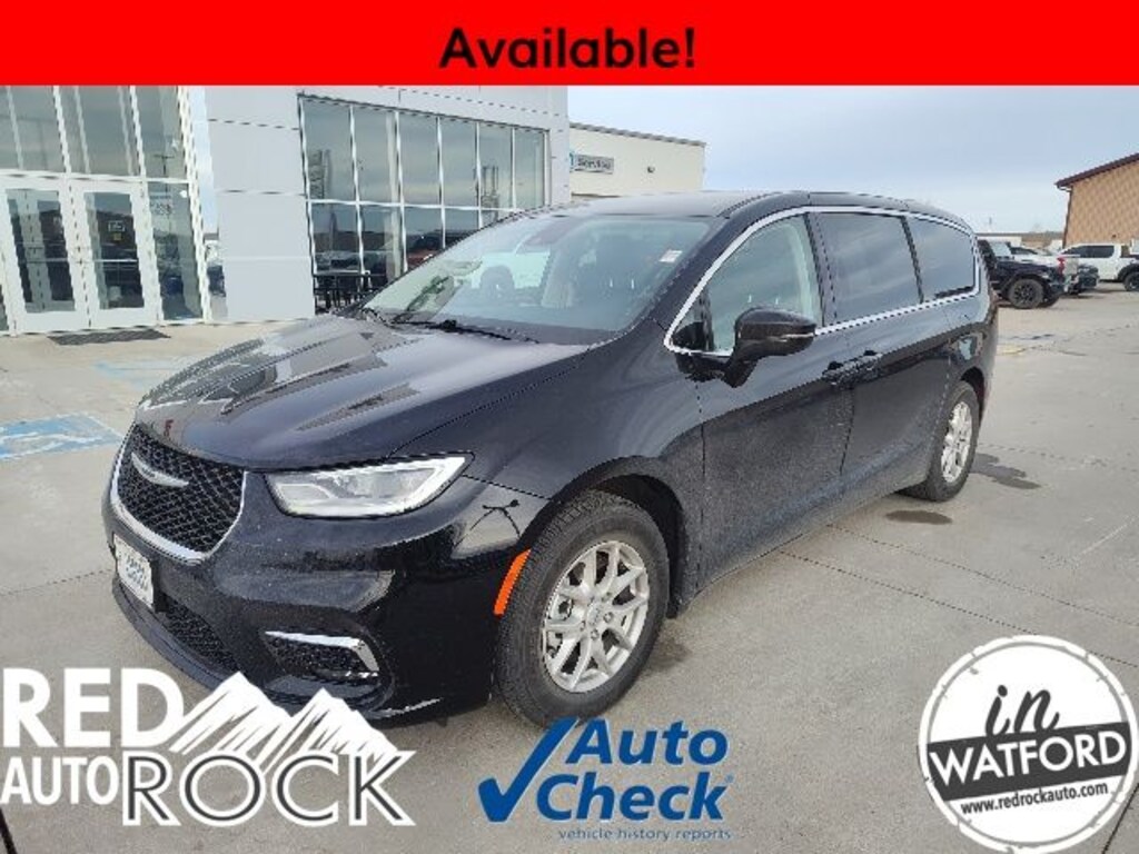 Used 2024 Chrysler Pacifica Touring L Minivan/Van