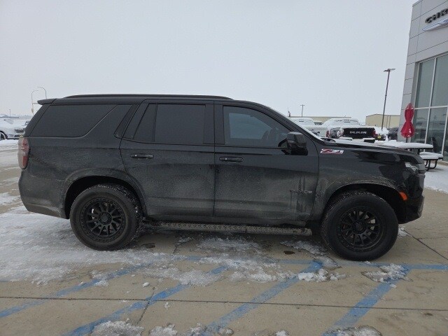 2024 Chevrolet Tahoe Z71 photo 3