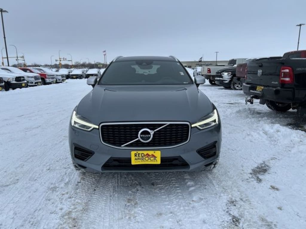 Used 2019 Volvo XC60 Hybrid T8 R-Design SUV