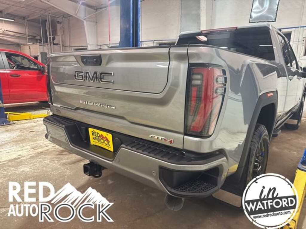 Used 2024 GMC Sierra 2500HD AT4 Truck