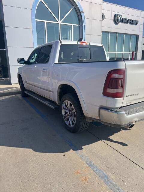 2024 Ram 1500 Limited photo 3