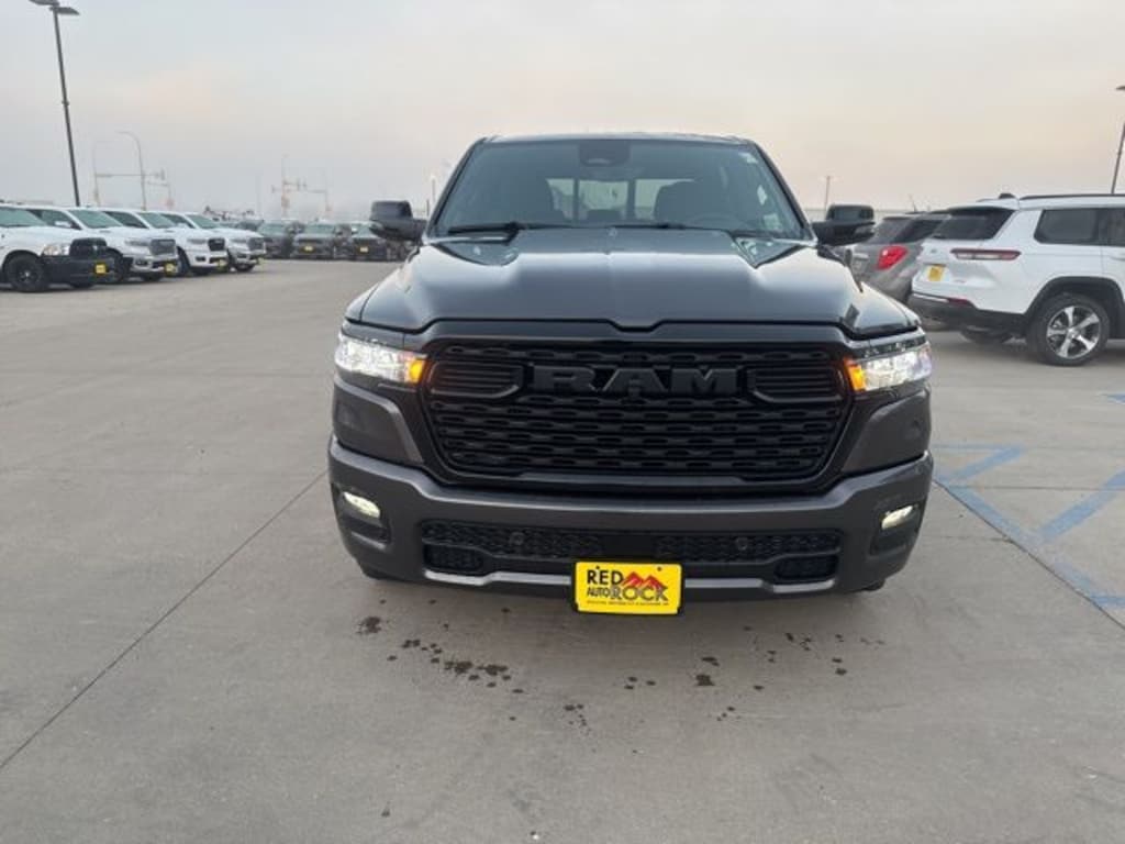 New 2026 Ram 1500 BIG HORN CREW CAB 4X4 5'7 BOX Pickup