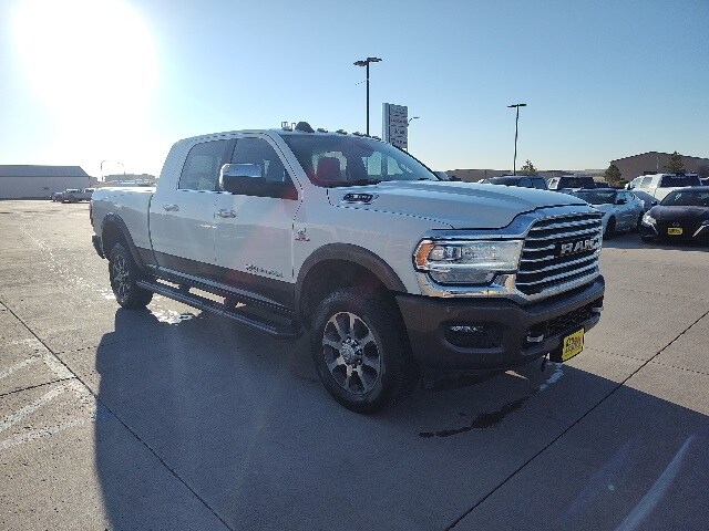 2021 Ram 2500 Longhorn photo 3