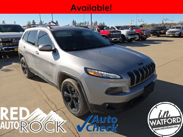 Used 2018 Jeep Cherokee Latitude with VIN 1C4PJMCB2JD526219 for sale in Watford City, ND