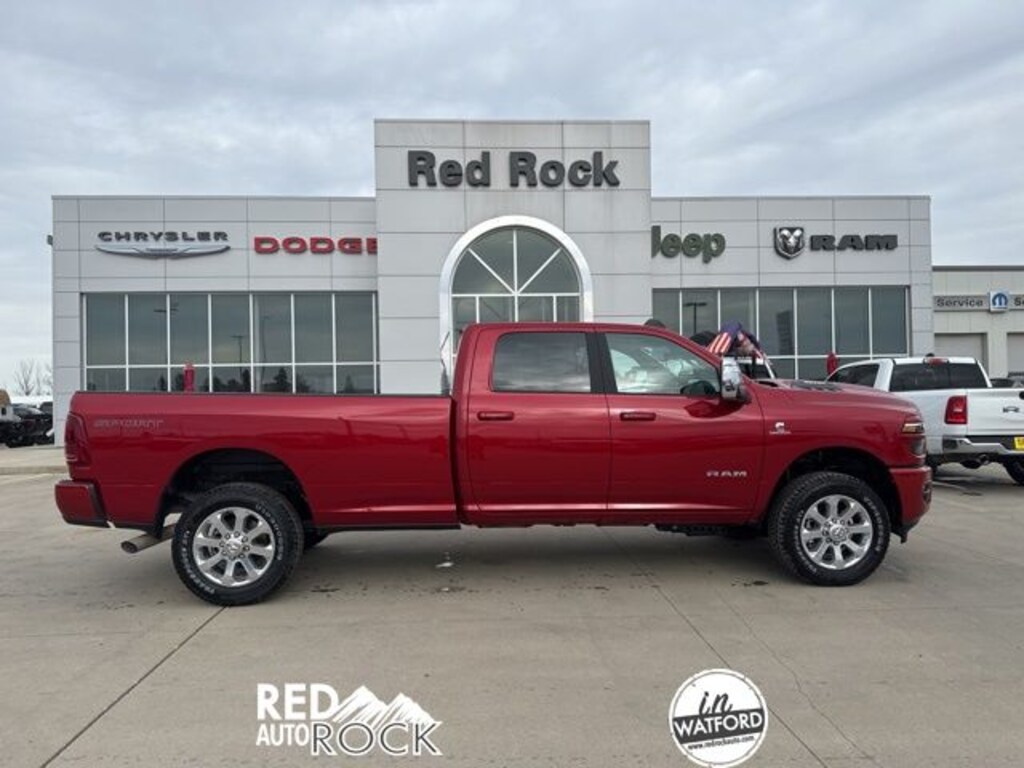 New 2026 Ram 3500 LARAMIE CREW CAB 4X4 8' BOX Pickup