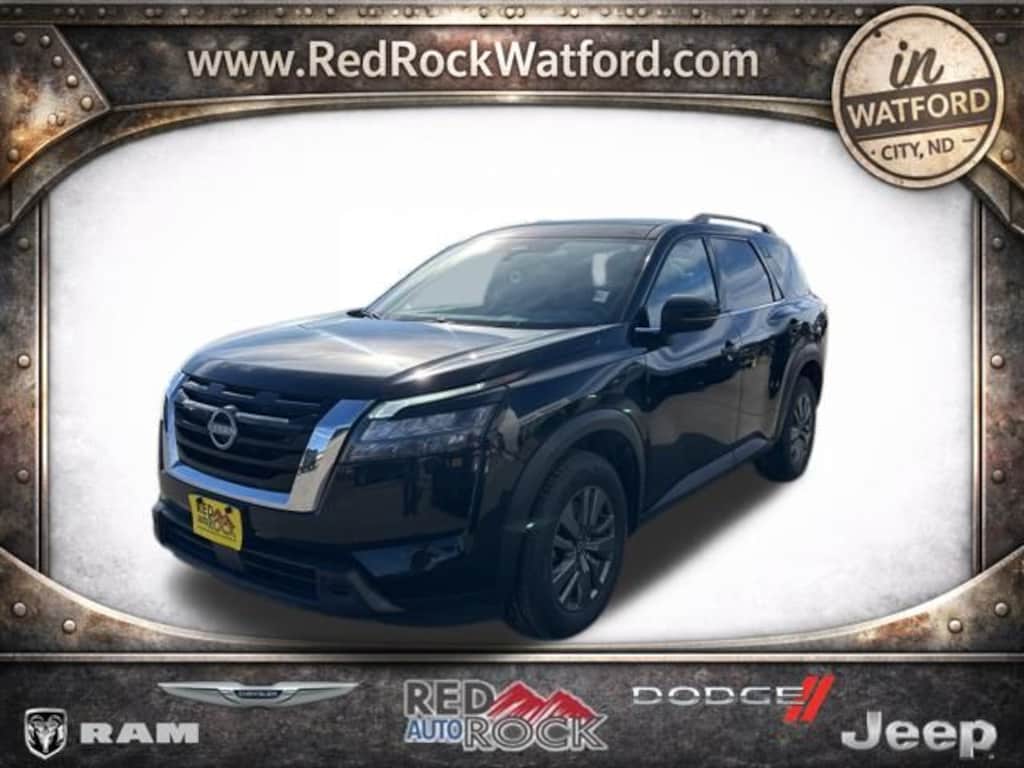 Used 2024 Nissan Pathfinder SV SUV