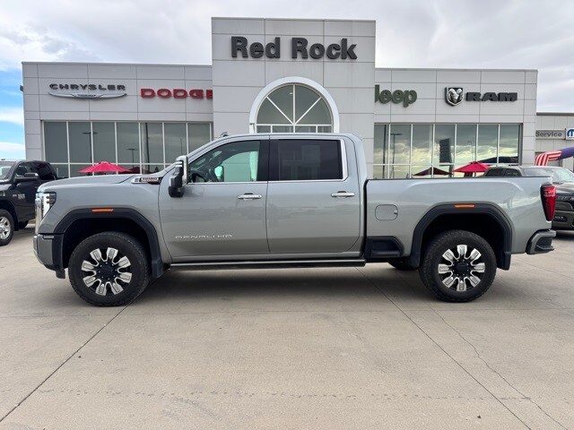 2024 Gmc Sierra HD Denali photo 3