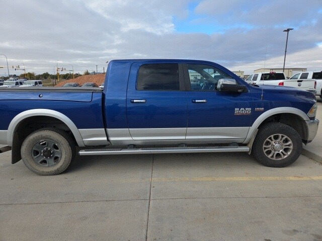 2015 Ram 2500 Laramie photo 2