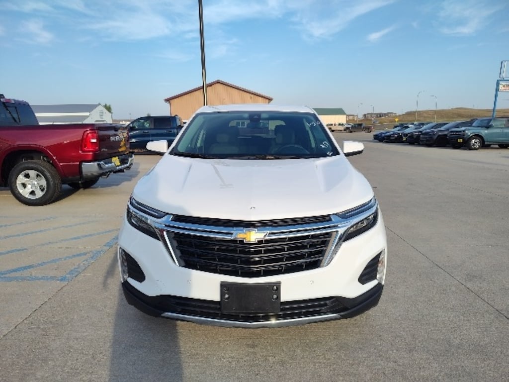 Used 2024 Chevrolet Equinox LT SUV
