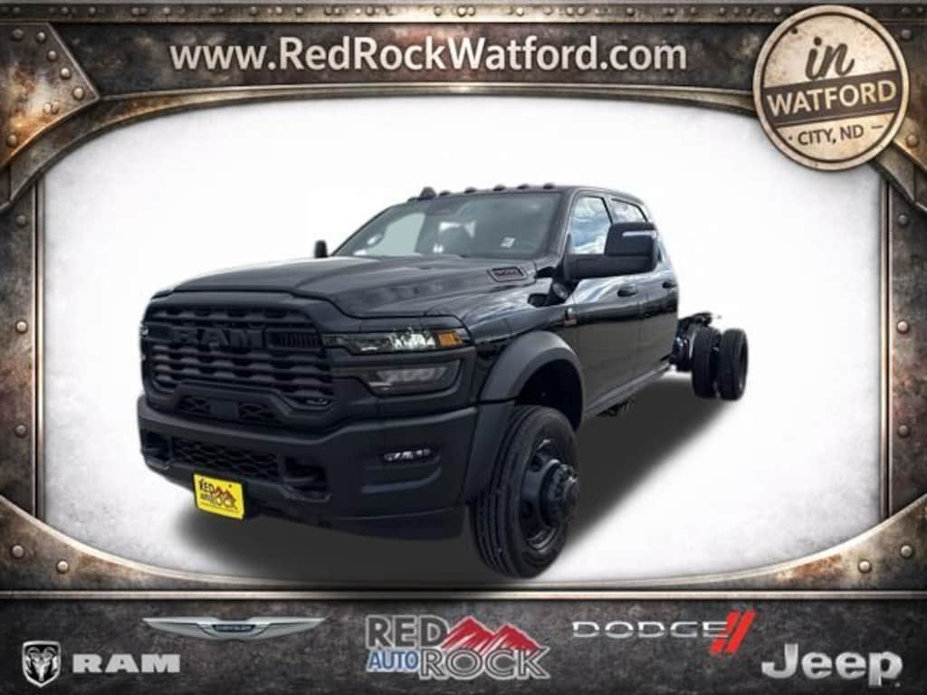 New 2026 Ram 4500 Chassis Cab TRADESMAN CREW 4X4 84' CA Pickup