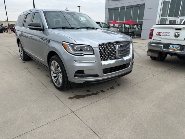 Used 2023 Lincoln Navigator Reserve L with VIN 5LMJJ3LG5PEL10176 for sale in Watford City, ND