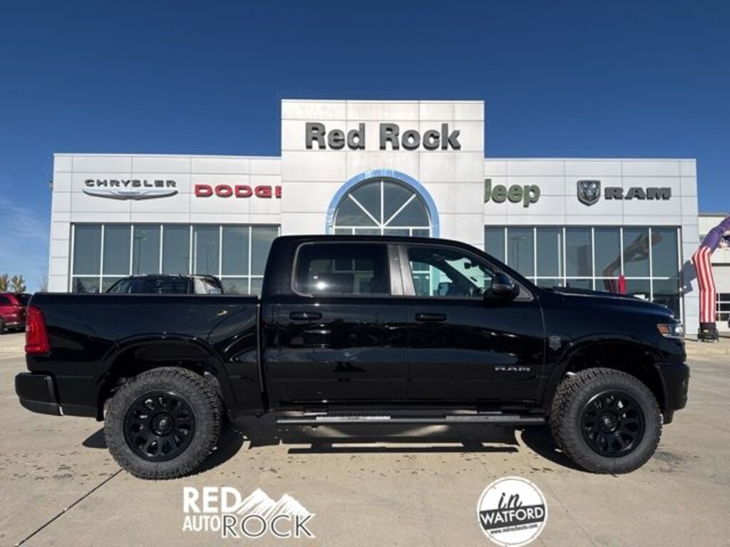 New 2026 Ram 1500 LARAMIE CREW CAB 4X4 5'7 BOX Pickup