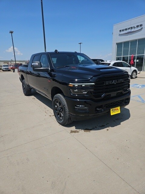 2025 Ram 2500 Laramie photo 3