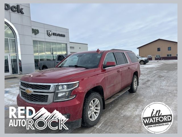 2015 Chevrolet Suburban LT's photo