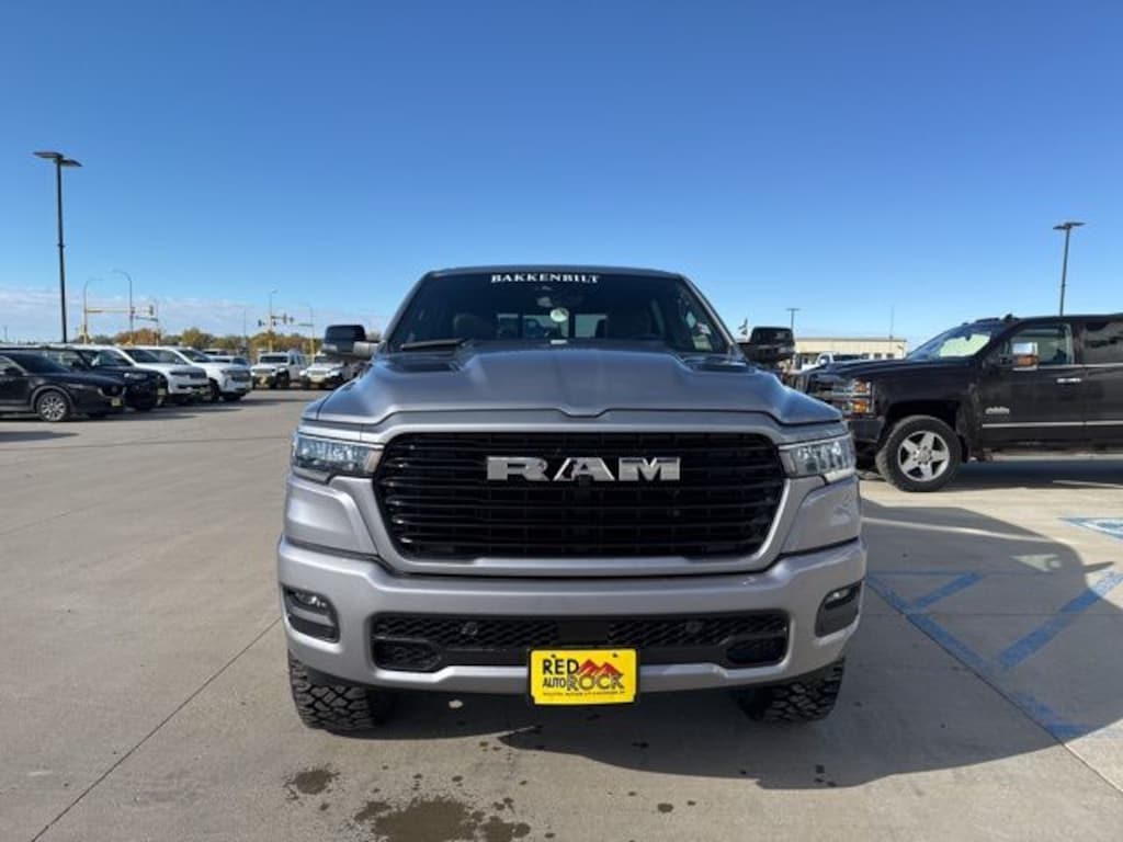 New 2026 Ram 1500 LARAMIE CREW CAB 4X4 5'7 BOX Pickup