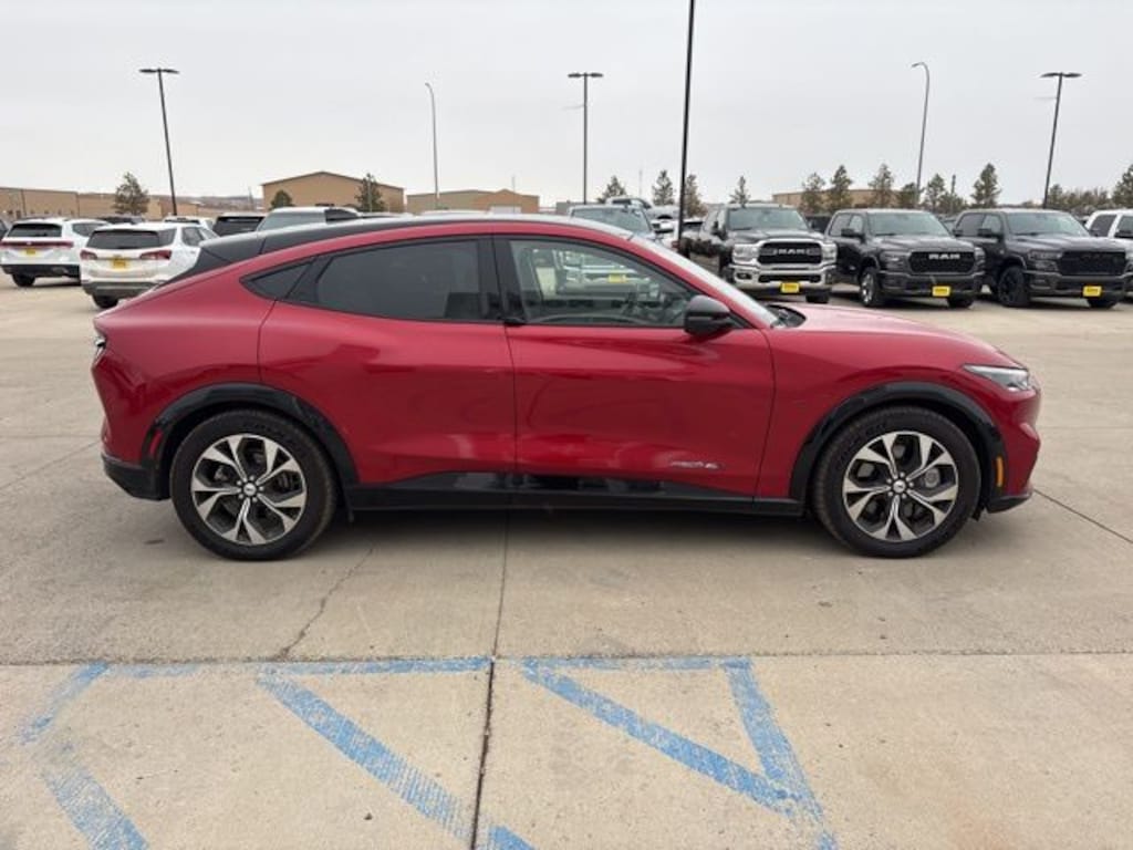 Used 2021 Ford Mustang Mach-E Premium SUV