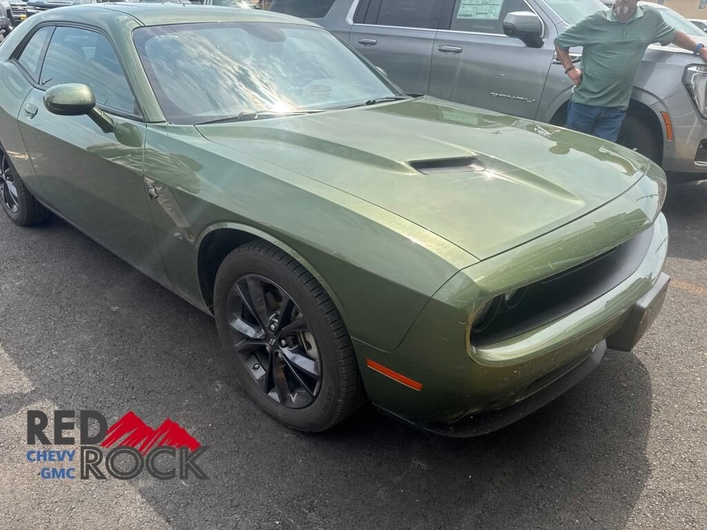 Used 2022 Dodge Challenger SXT