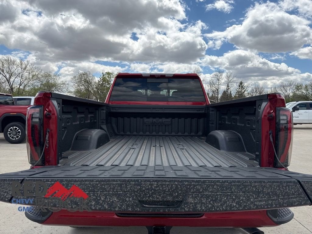 2026 GMC Sierra 2500HD AT4 - Photo 9