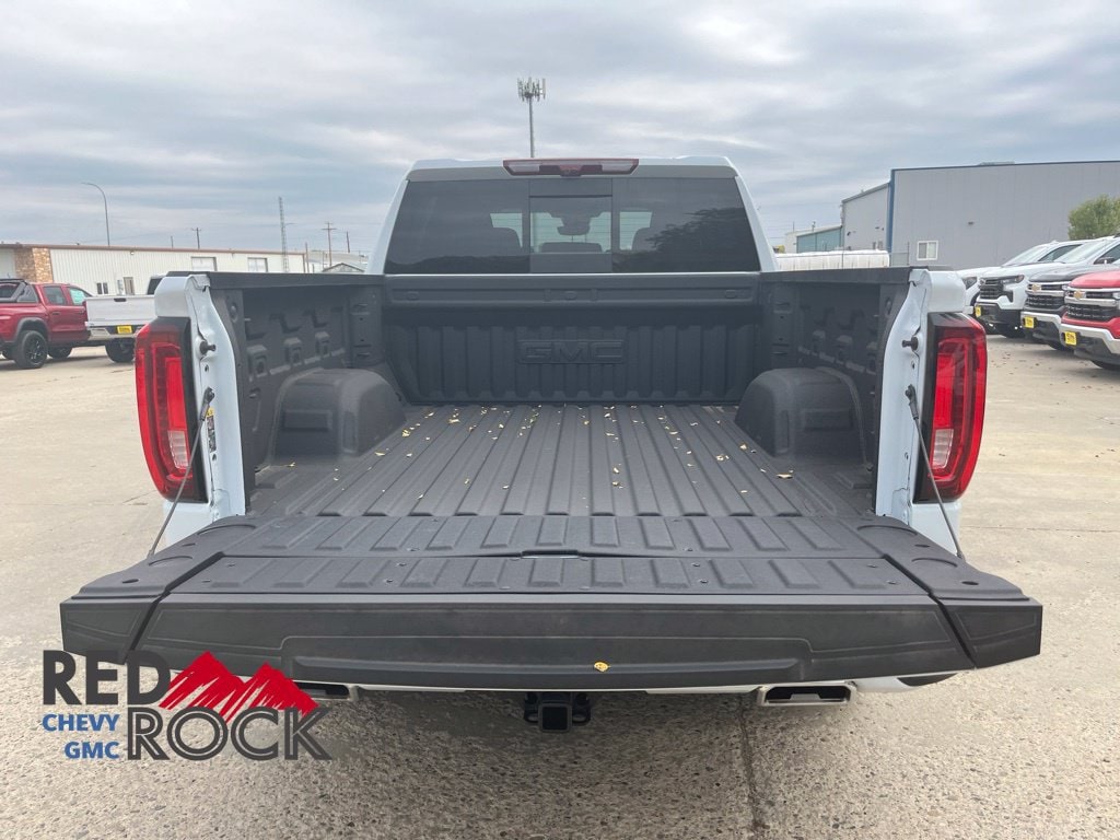 2026 GMC Sierra 1500 Denali - Photo 7