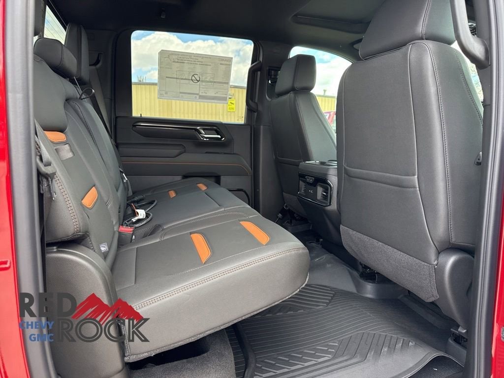 2026 GMC Sierra 2500HD AT4 - Photo 13