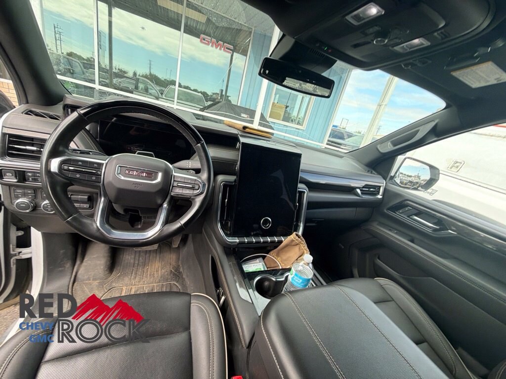 Used 2025 GMC Yukon XL Elevation SUV