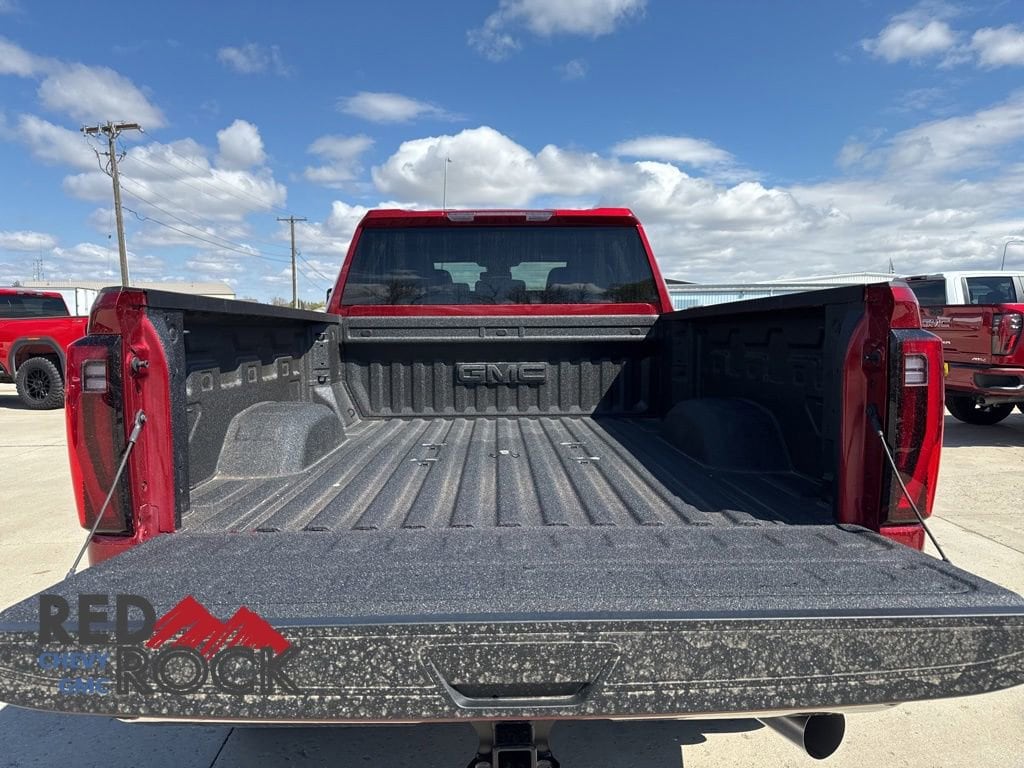 2026 GMC Sierra 2500HD SLT - Photo 9