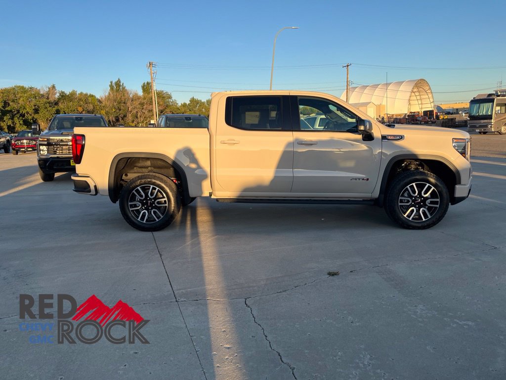 2026 GMC Sierra 1500 AT4 - Photo 8