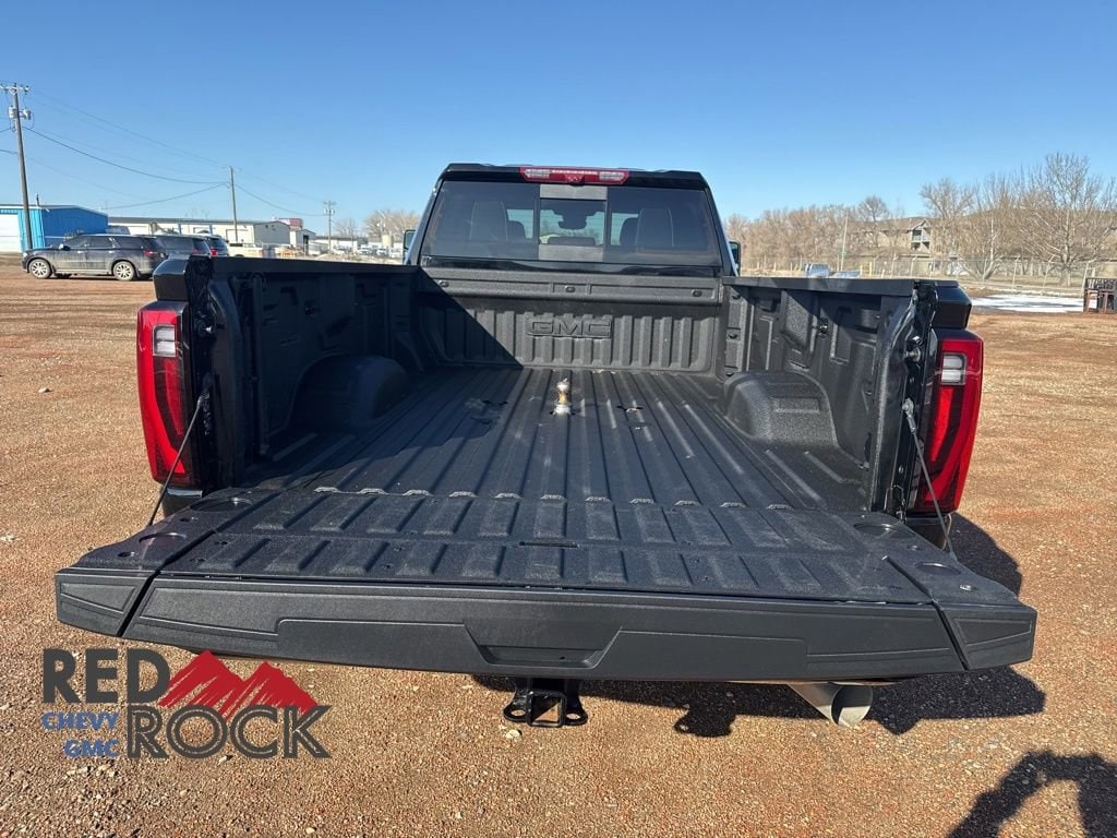 2025 GMC Sierra 3500HD Denali Ultimate - Photo 9