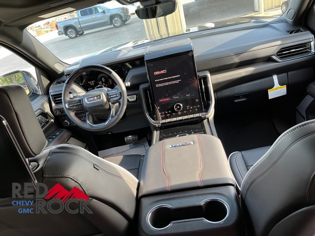 2026 GMC Yukon AT4 Ultimate - Photo 15