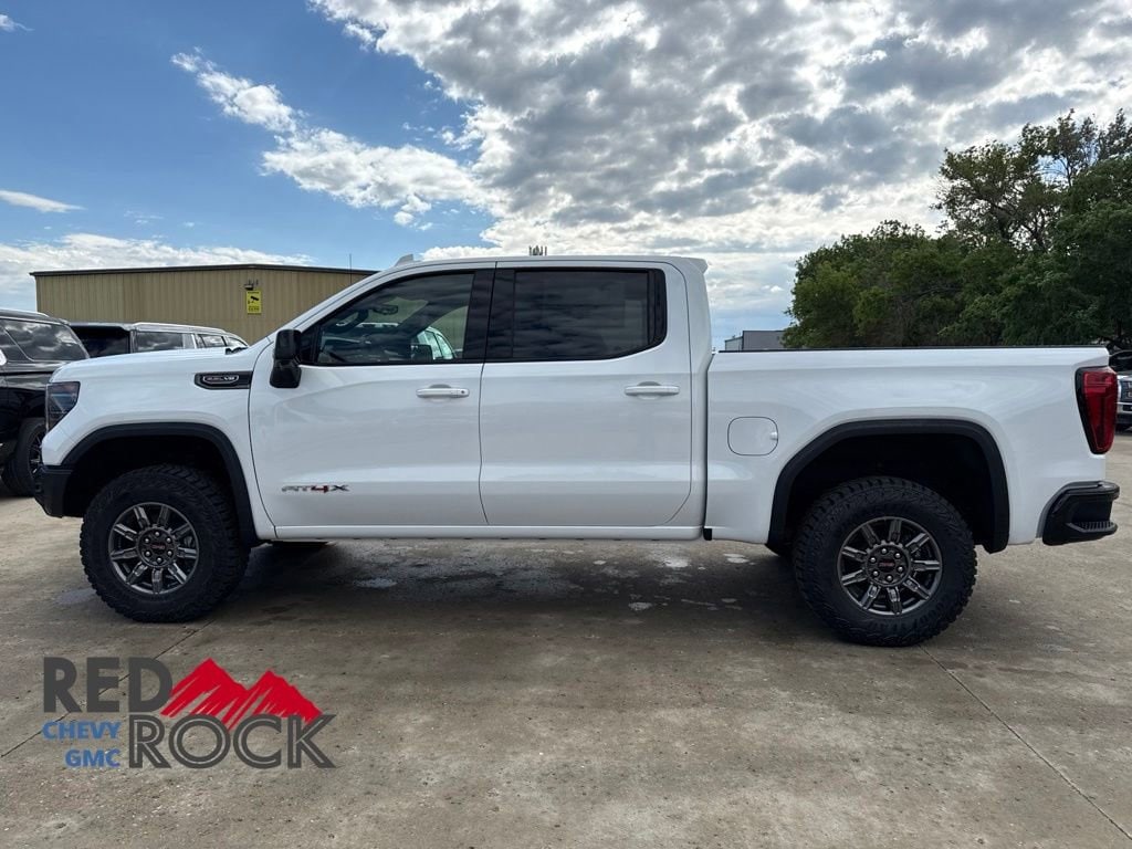 2026 GMC Sierra 1500 AT4X - Photo 8