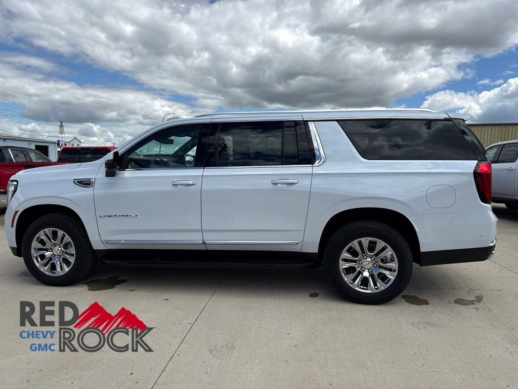 2026 GMC Yukon XL Denali - Photo 8