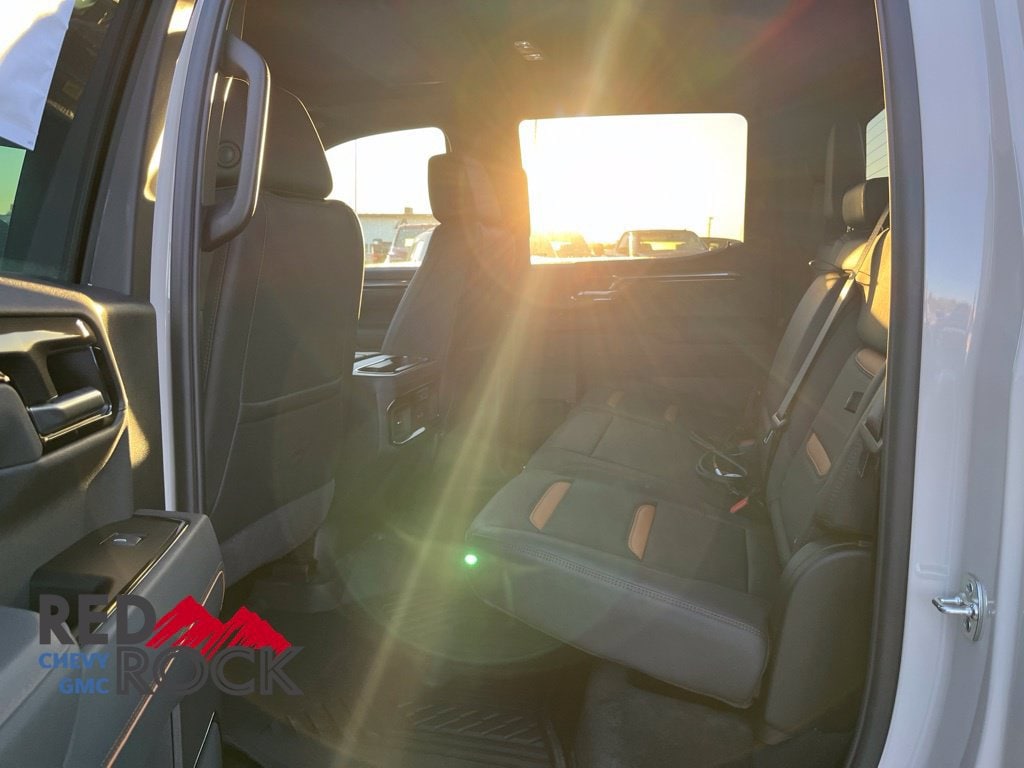 2026 GMC Sierra 1500 AT4 - Photo 11